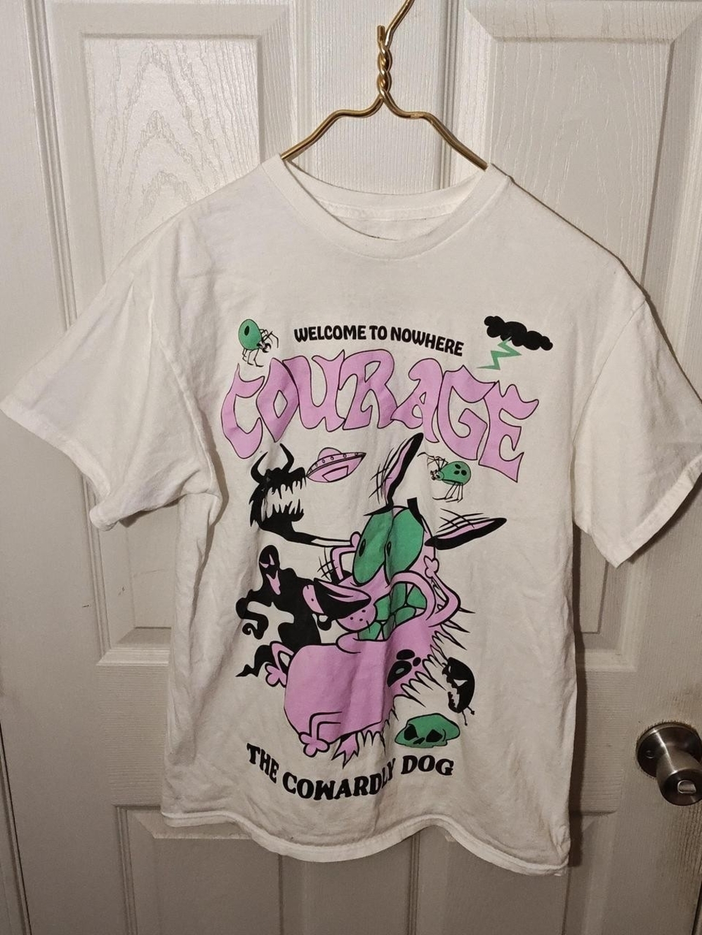 Courage The Cowardly Dog Welcome to Nowhere Graphic T-shirt